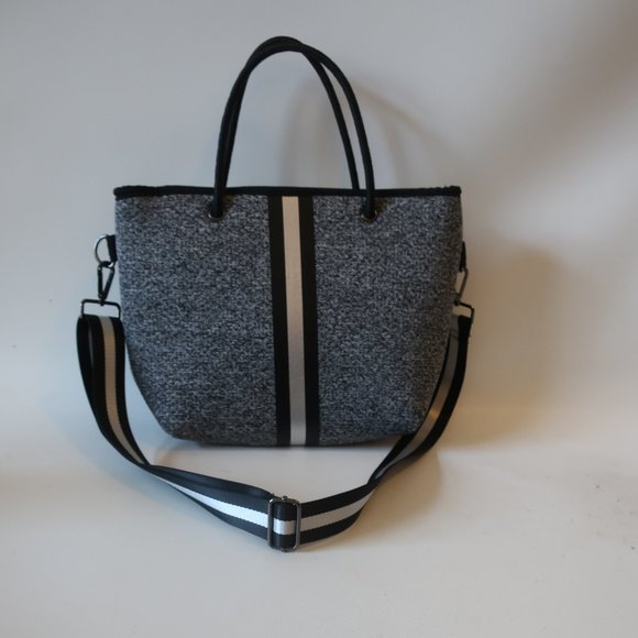 Haute Shore Handbags - NWOT HAUTE SHORE GREYSON SOCIETY GRAYTOTE/WRISTLET